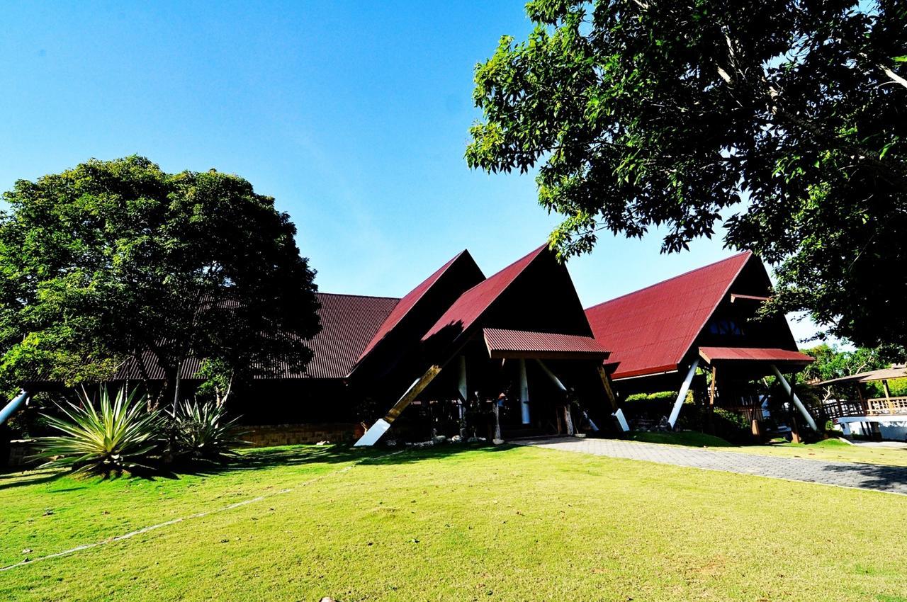 Boffo Resort Calayugan Norte Exterior foto
